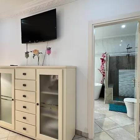 Espectacular Bajo Lirio * Calp